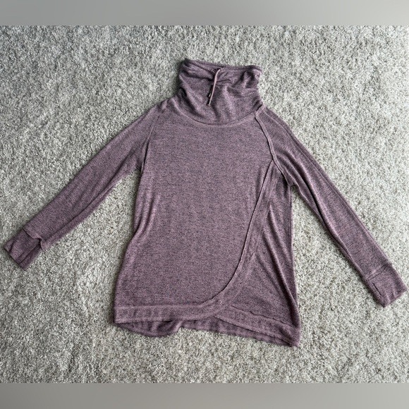 Chelsea & Theodore light pink Cowl Neck Sweatshirt size M - Picture 1 of 5